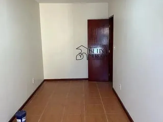 Imagem 3: Locação Casa 03 Quartos Sendo 01 Suíte com Sacada no Jardim...