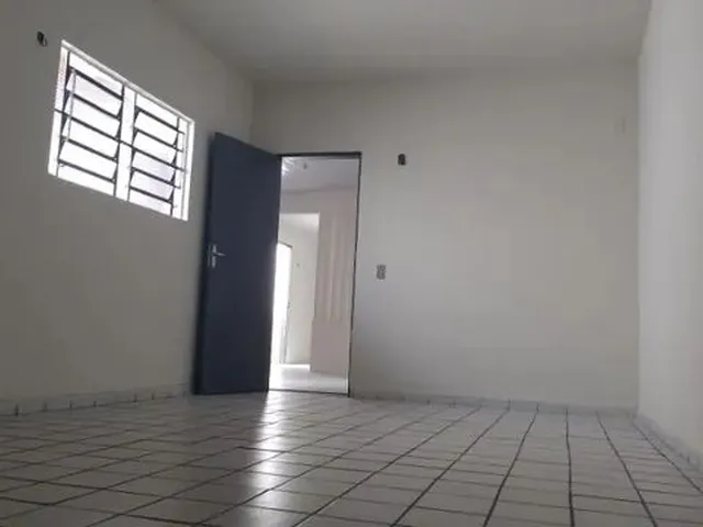 Imagem 2: Alugo Casa a 300Mts da Marinha - 3/4, Uma Suíte Máster, Três Banheiros - Alecrim