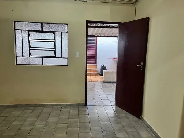 Imagem 6: Alugo Barracão no Maracanã