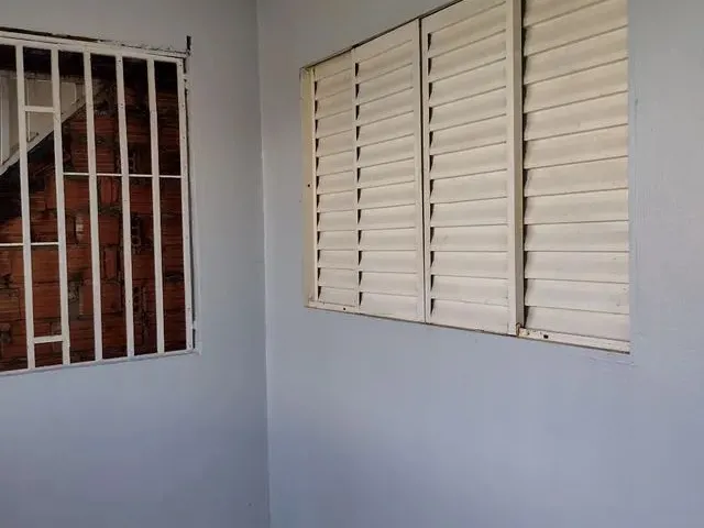 Imagem 4: Alugo Casa com 1 dormitório
