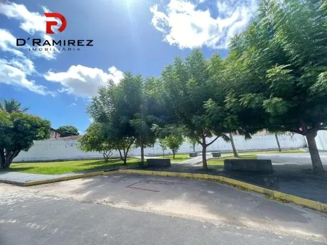 Imagem: Venda / Locação - Casa Duplex em Cond