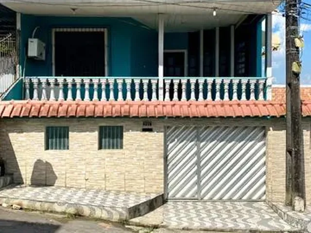 Imagem: Vendo Casa com Piscina na Redenção
