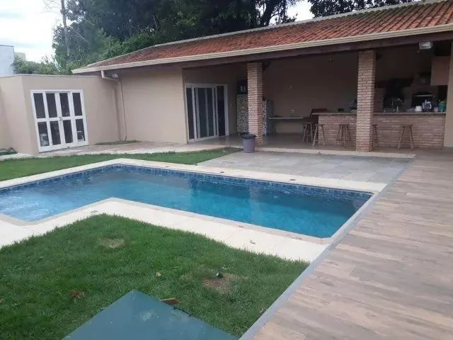 Imagem 11: Casa com Piscina em Maria Ortiz 120 Mil