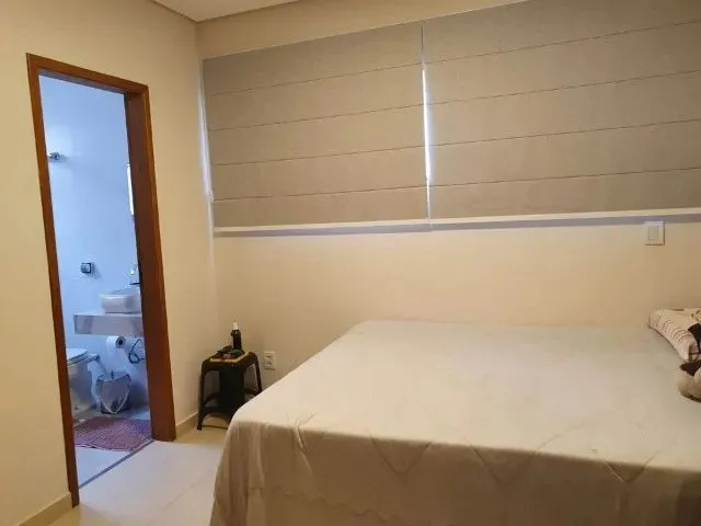 Imagem 2: Casa com Piscina em Maria Ortiz 120 Mil