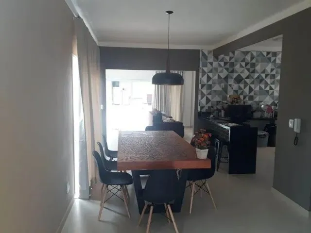 Imagem 6: Casa com Piscina em Maria Ortiz 120 Mil