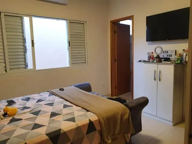 Imagem 4: Casa com Piscina em Maria Ortiz 120 Mil