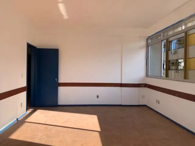 Imagem 8: Alugo Sala Comercial na Vidal Ramos no Centro, Florianópolis