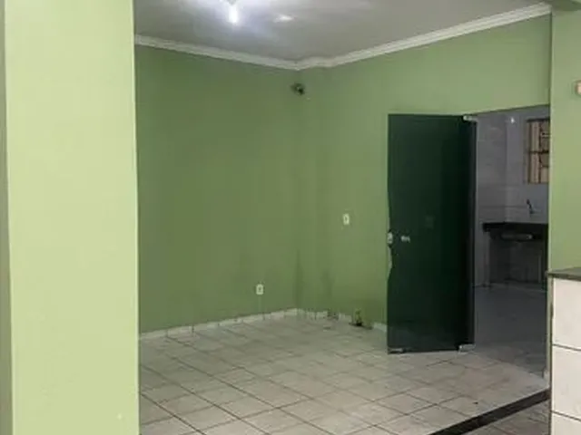 Imagem 2: Prédio com Loja Casa e Garagem Oportunidade