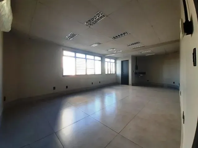 Imagem: Sala Comercial Reformada N Centro de Goiânia