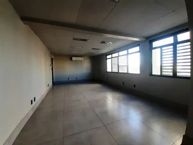 Imagem 10: Sala Comercial Reformada N Centro de Goiânia em Frente a Praça Cívica - Prédio C