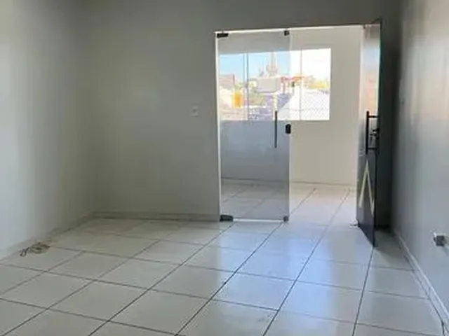 Imagem: O depósito possui 2 Vagas na garagem, 60m² de Área e