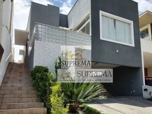 Imagem: Casa com 4 Dormitórios À Venda, 250 M²