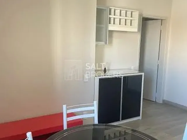 Imagem: Excelente Apartamento Mobiliado e Todo Reformado