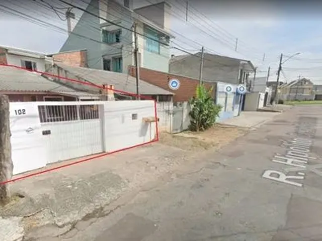 Imagem: Saraju Imóveis Vende Lote com 2 Casas Térreas