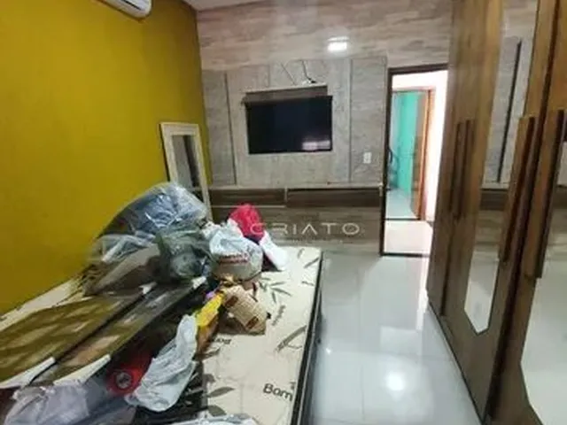 Imagem 3: Casa com 3 Dormitórios À Venda, 180 M² por R$ 380.000 - Santos Dumont - Anápolis/Go