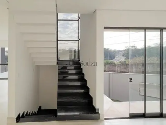 Imagem 5: Londrina - Casa Padrão - Universitário