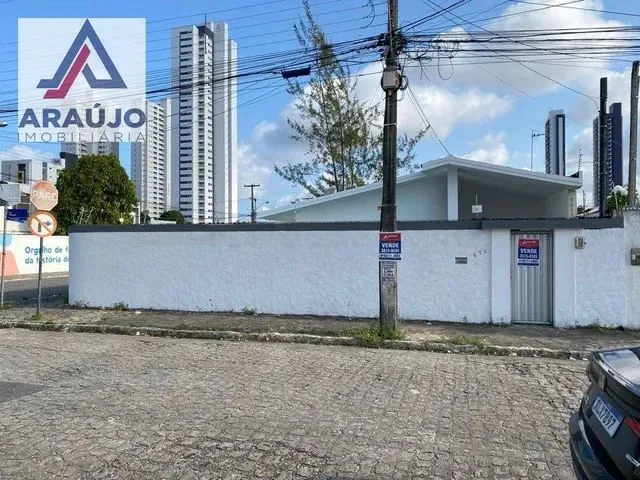 Imagem: Casa com 3 Dormitórios À Venda, 210 M²
