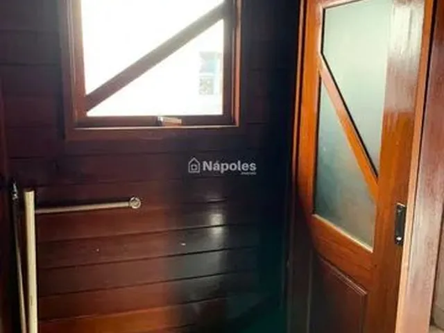 Imagem 9: Casa com Amplo Quintal e 3 Quartos