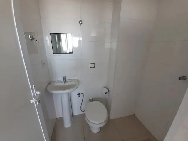 Imagem 7: Apartamento para Aluguel Possui 200 M2 com 04 Quartos em Lídice - Uberlândia - Mg