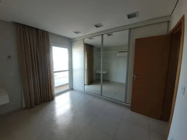Imagem 2: Apartamento para Aluguel Possui 200 M2 com 04 Quartos em Lídice - Uberlândia - Mg