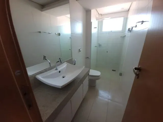 Imagem 12: Apartamento para Aluguel Possui 200 M2 com 04 Quartos em Lídice - Uberlândia - Mg