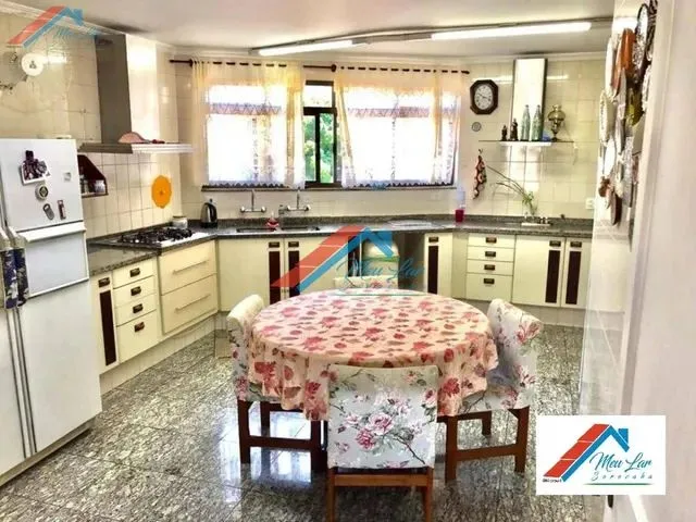 Imagem: O apartamento possui 3 Dormitórios, 3 Suítes, 4