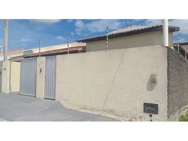 Imagem: Casa Ampla, Ventilada e Bem Localizada com