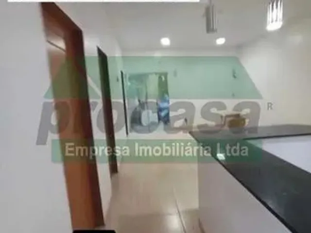 Imagem: Casa Germinada Semi Mobiliada na Cidade