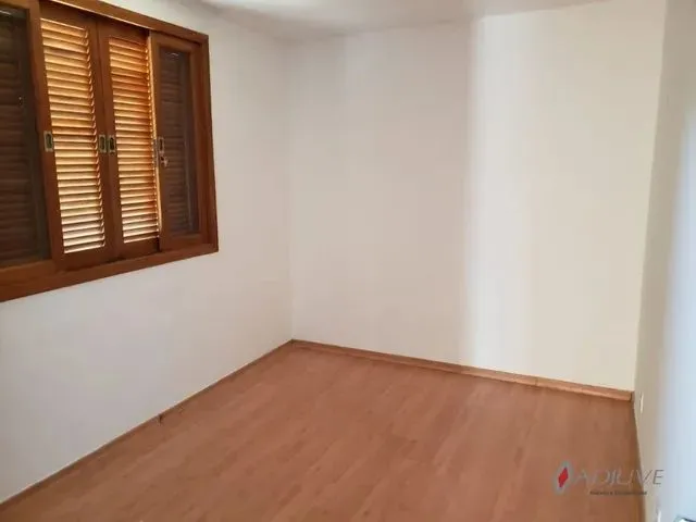 Imagem 7: Petrópolis - Casa Padrão - Valparaíso