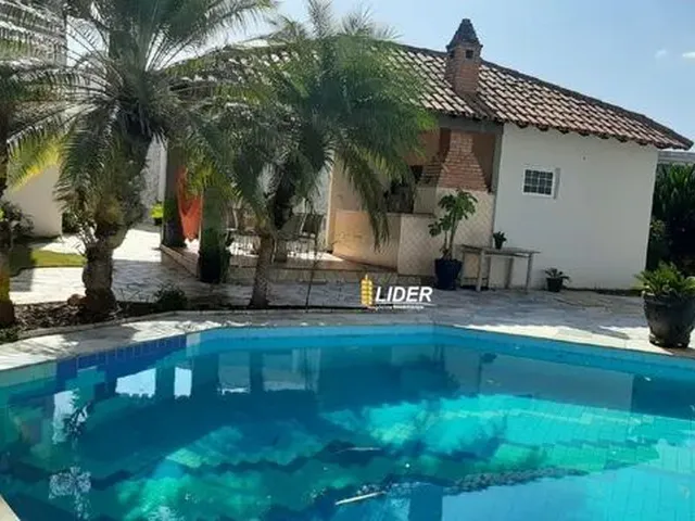 Imagem: Casa para Aluguel, 5 Quartos, 5 Suítes