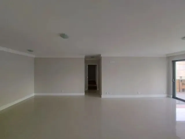 Imagem 11: Aluguel Apartamento com 3 dormitórios