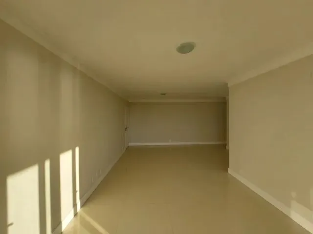 Imagem 6: Centro Apartamento com 2 dormitórios