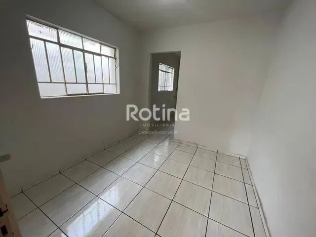 Imagem 3: Casa para Alugar, 3 Quartos, 1 Suíte, 1 Vaga, Brasil - Uberlândia/Mg - R$ 1.450,00