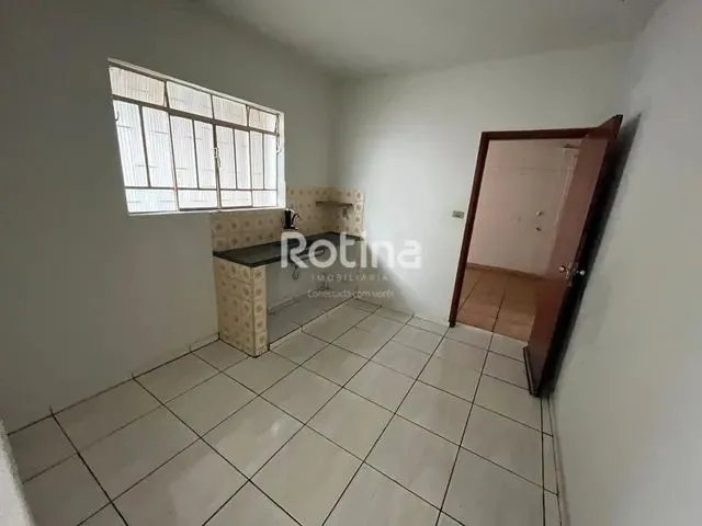 Imagem 5: Casa para Alugar, 3 Quartos, 1 Suíte, 1 Vaga, Brasil - Uberlândia/Mg - R$ 1.450,00