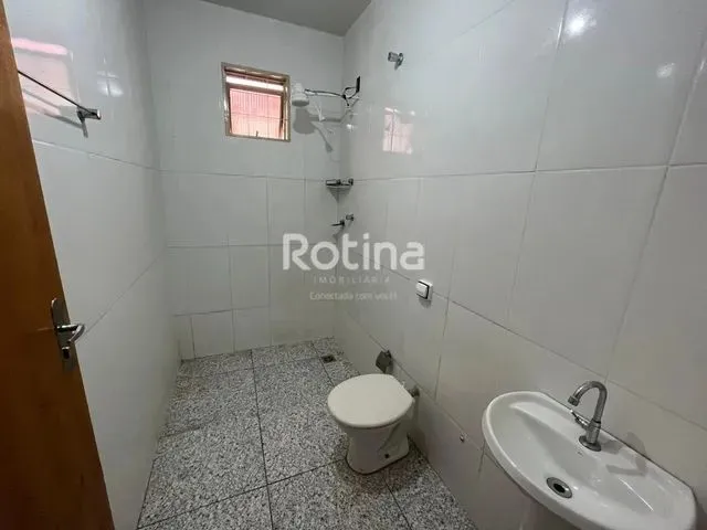Imagem 11: Casa para Alugar, 3 Quartos, 1 Suíte, 1 Vaga, Brasil - Uberlândia/Mg - R$ 1.450,00