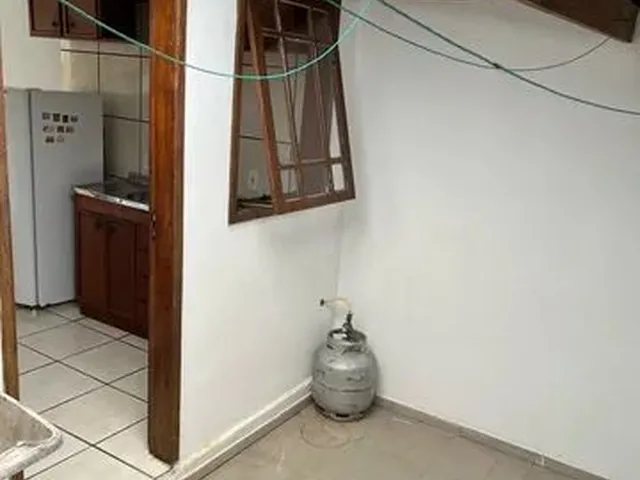 Imagem 2: Alugo Sobrado Geminado 2 Quartos no Córrego Grande
