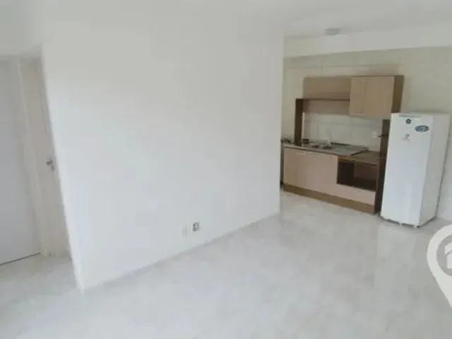 Imagem: O apartamento possui 2 Dormitórios, 1 Banheiro, 1 Vaga na