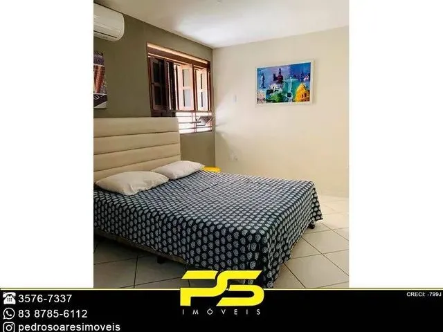 Imagem: A casa possui 3 Dormitórios, 3 Suítes, 3 Banheiros, 5