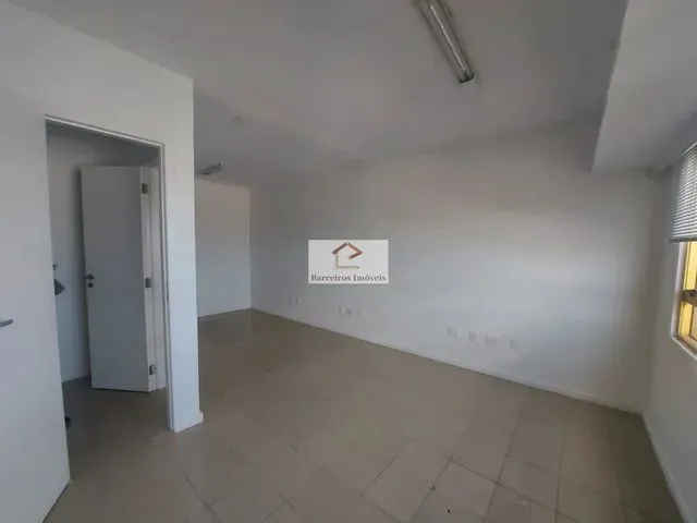 Imagem 2: Sala À Venda no Bairro Centro - Florianópolis/Sc