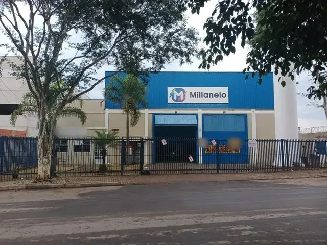Imagem: Galpão para Alugar, 925 M² por R$ 18.000/Mês