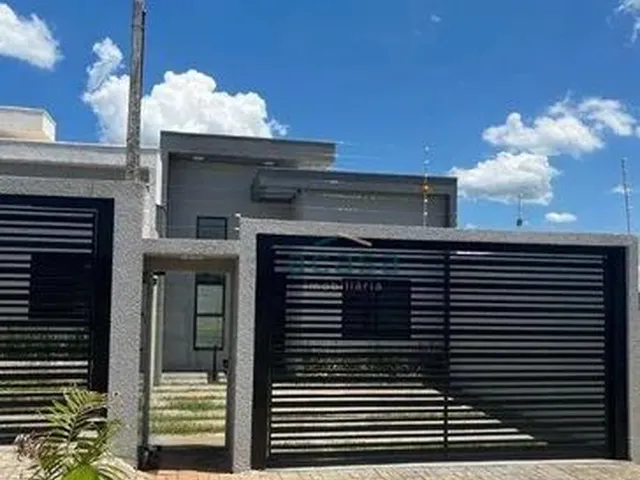 Imagem: Casa com 1 Suíte Mais 2 Dormitórios À