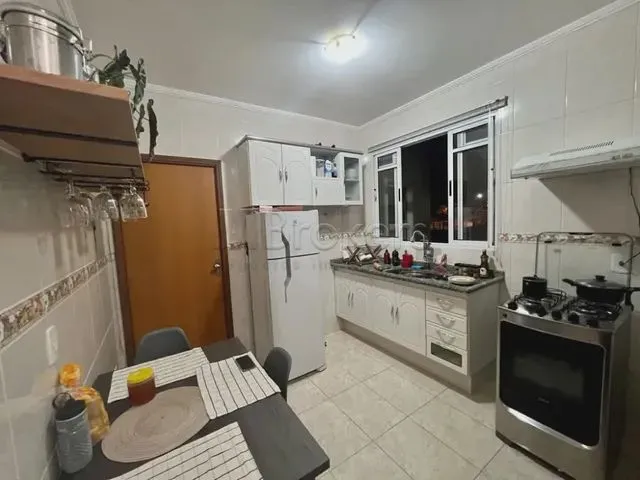 Imagem 2: Apartamento Padrão em Botucatu