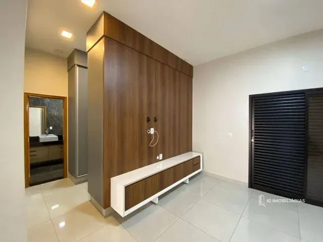 Imagem 8: Casa com 3 Dormitórios À Venda, 236 M² por R$ 850.000,00 - Independência