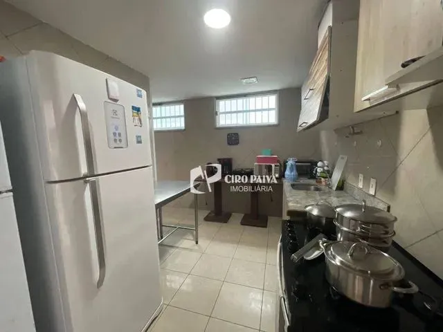 Imagem 8: Casa com 4 Dormitórios À Venda, 250 M² por R$ 980.000,00 - de Lourdes - Fortaleza/Ce