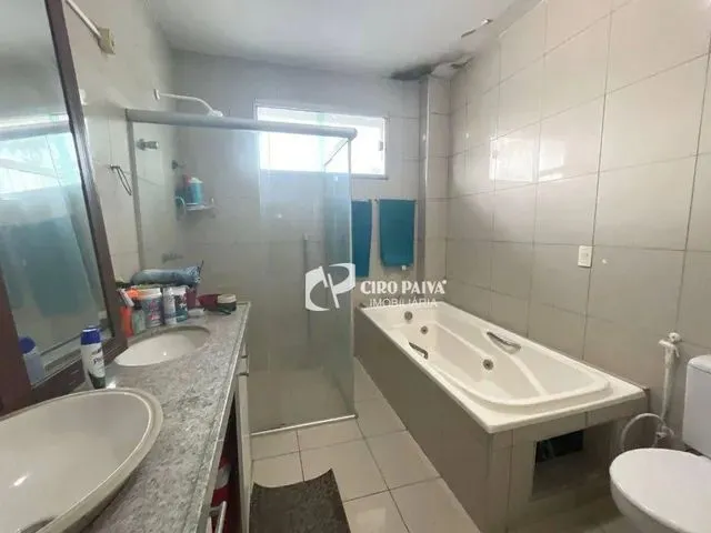 Imagem 9: Casa com 4 Dormitórios À Venda, 250 M² por R$ 980.000,00 - de Lourdes - Fortaleza/Ce