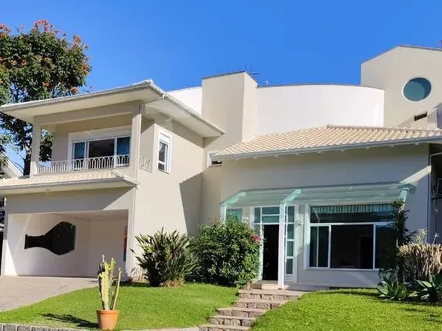 Imagem 11: Casa com 5 Dormitórios Terreno de 1400M² em Condomínio Fechado - Cacupé