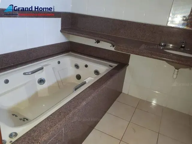 Imagem 10: Casa 5 Quartos em Interlagos