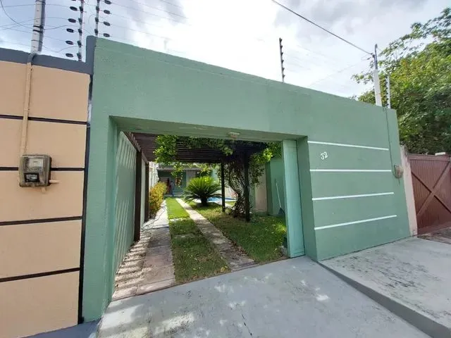 Imagem: Excelente Casa Dúplex com 2 Quartos Sendo