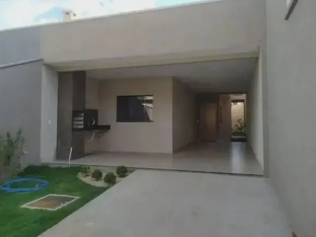 Imagem: Casa com Piscina para Venda