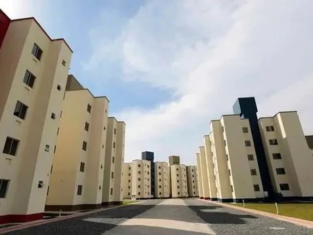 Imagem: O apartamento possui 2 Dormitórios, 1 Banheiro, 1 Vaga na